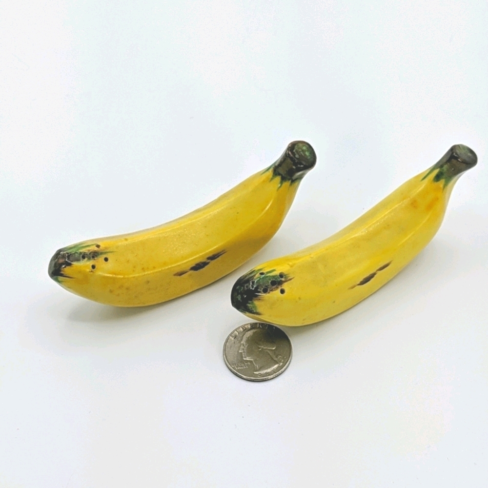 Vintage Banana Salt & Pepper Shakers Japan